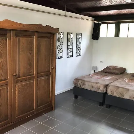 Het Dennenhuis, Mooi Vakantiehuis In Het Bos. *